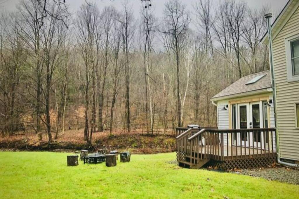 Charming 120-Year-Old Farmhouse By The Creek. Starlight Exterior photo